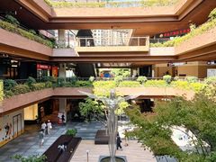 -瑞虹新天地月亮湾