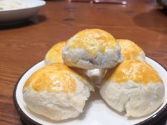 鲜花饼-老滇山寨•云南特色菜•地方菜•民族风情歌舞表演(金碧店)