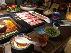 -老牌坊云南鱼豆花火锅(哈西万达店)