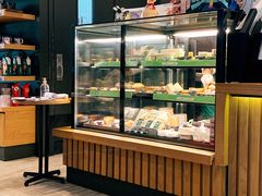 面包甜点陈列柜-星巴克(北京阜安路店)