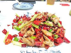 -羊家胡同·龙虾烧烤火锅(龙汇路店)
