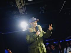 -梅龙镇广场