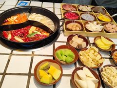 -贰回巷火锅馆(钟楼店)