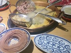 -洱火云南酸菜牛肉火锅(石景山当代商城店)