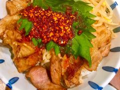 猪五花盖饭-热血兄弟·炭火烤肉(融侨中心店)