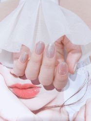 -花系美·美甲美睫精品店