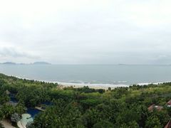 -三亚湾海居铂尔曼度假酒店