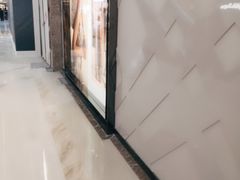 -BURBERRY(上海港汇恒隆广场店)