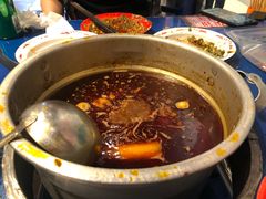 -马路边边 传媒大学店