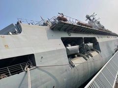 -泰达航母主题公园