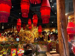 -老滇山寨•云南特色菜•地方菜•民族风情歌舞表演(金碧店)