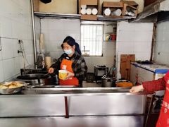 -薛记襄阳香辣牛肉面(平安路店)