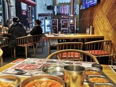 -青瓦炭韩潮烤肉(花园道店)