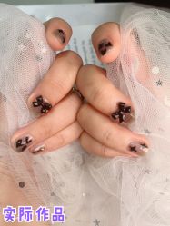 -吉吉靓甲美睫
