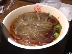 万记特色酸辣粉-万记麻辣烫国展总店