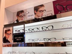 -LensCrafters亮视点·OAKLEY精选(静安嘉里中心店)