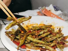 -小炉灶铁锅炖