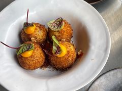 炸蓝纹芝士奶油球-Ocean's Table 欧舍