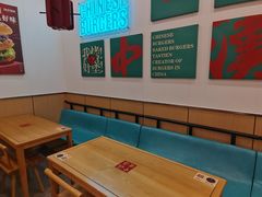 -塔斯汀中国汉堡(江南万达店)