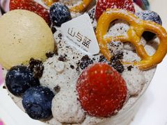 -山与蓝·轻糖鲜果蛋糕(勒泰店)