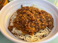 炸酱拌面-食惠里小笼包面馆(越秀店)