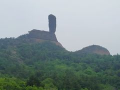 -磬锤峰森林公园