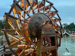 -茅山东方盐湖城景区