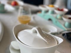花胶炖响螺汤-世博源公馆·本帮融合菜·主题包厢·江景餐厅