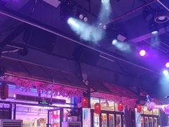 -喜鹊音乐酒馆(西街店)