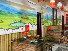大堂-潭州老友灶台鸡·竹屋老灶(光明E城店)