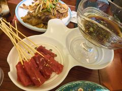 -东大桥小国抻面烧烤(长通路店)