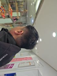 -镁连社·美联社