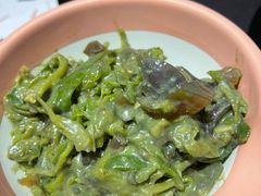 擂辣椒皮蛋-渔芙南(三里屯店)
