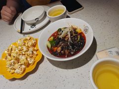 -江渔儿酸菜鱼(映月湖环宇城店)