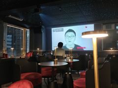 -Mx.cocktail bar