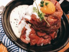 魔王慢烧牛肉丼-魔丼屋(日月光店)