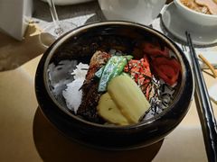 -穹六人间 people 6(岳阳路店)