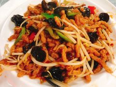 鱼香肉丝-天天向上素食餐厅(五台山店)
