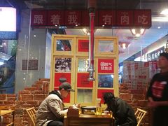 大堂-么肆烤肉·中式自助·烤肉大排档(街道口季佳PAI店)