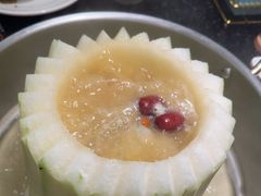 -得意咚瓜·顺德鱼生·冬瓜火锅(深圳首店)