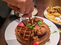 -Brut Eatery悦璞食堂(建国东路店)