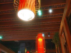 -野山舂·贵州现舂酸汤火锅(鸿通城店)