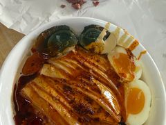 -何老二卤汁凉粉