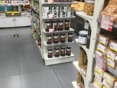 零售区-百年义利(榴乡路店)