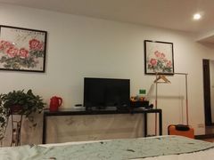 -花木深假日酒店(南昌路店)