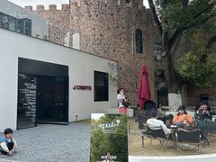 -J Create城市露营咖啡·简餐·宠物(上海动物园店)