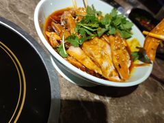-三人行骨头王火锅(长寿店)