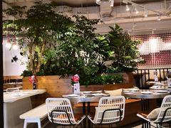 大堂-必胜客(百联又一城店)