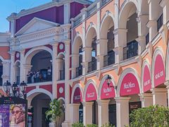 -佛罗伦萨小镇广佛名品奥特莱斯(疏港路店)