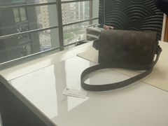 -聚云奢二手奢侈品黄金手表包包回收·中古店(上海店)